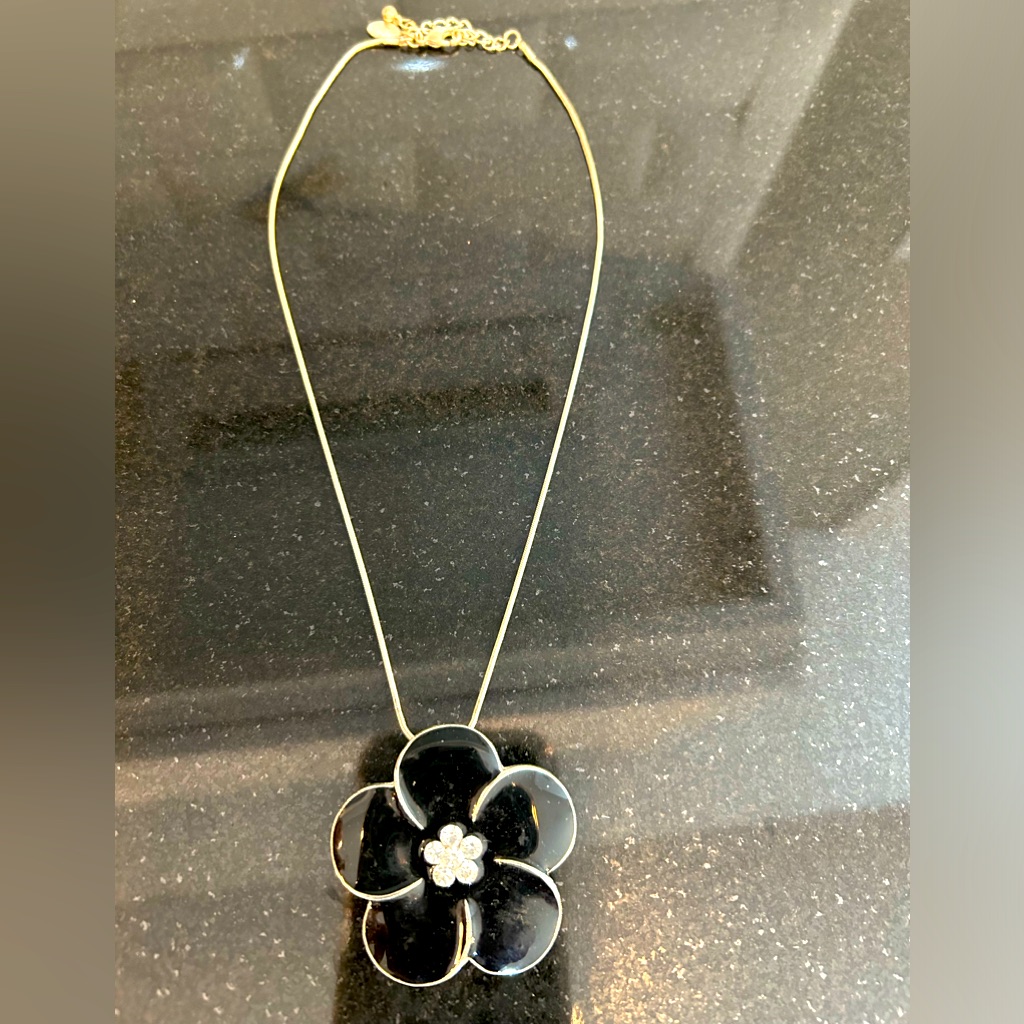 Vintage Y2k Boho Black Flower Necklace 19$